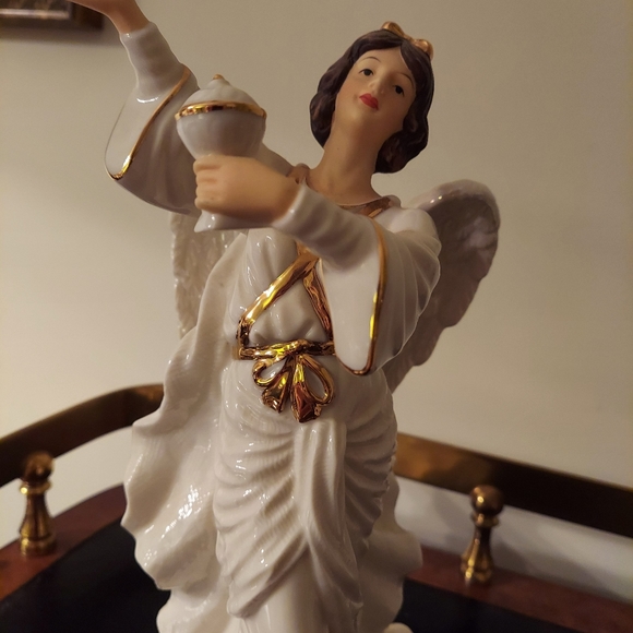 O'Well Angels - Picture 5 of 7